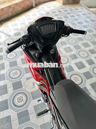 Exciter Led 150cc . Ngay Chủ Máy zin êm