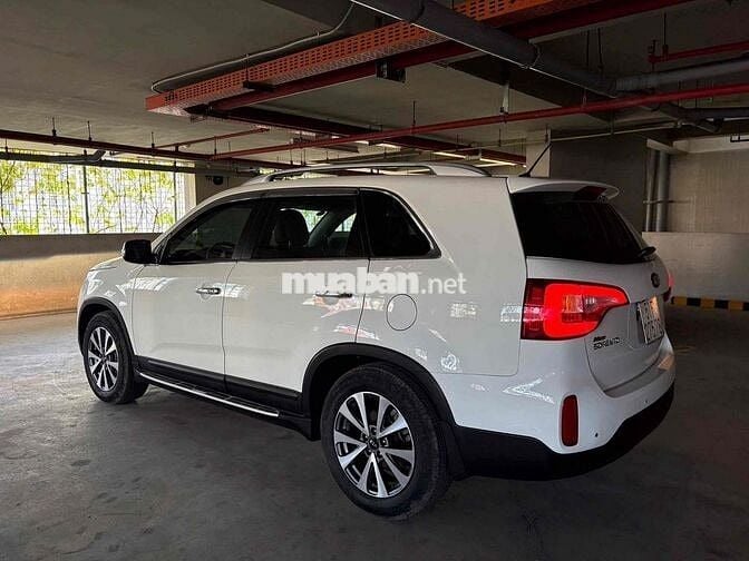 KIA Sorento 2015 2.4 GATH Trắng 41.000 km 1Chủ