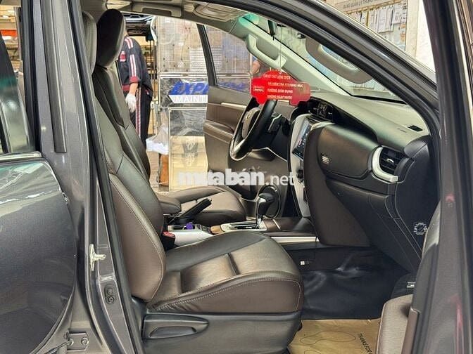 FORTUNER 2.7V MÁY XĂNG TỰ ĐỘNG 1 CẦU - GIÁ CÒN BỚT