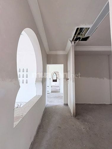 BÁN BIỆT THỰ 520m2 - 99/8 ĐẶNG VĂN BI TP THỦ ĐỨC , GẦN VICOM 
