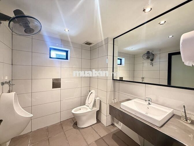 🏢 CHO THUÊ MẶT BẰNG LÔ GÓC 4 TẦNG MỚI – TRUNG TÂM NHA TRANG 