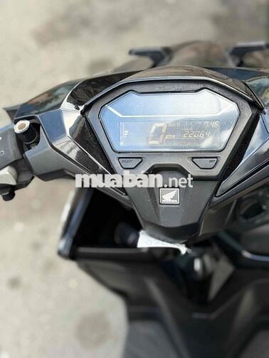 Vario 150 bstp . góp đưa 14tr nhận xe