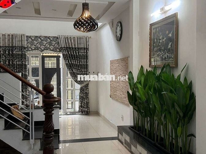 CHO THUÊ NHÀ NC QUANG TRUNG 1 TRỆT 1 LỬNG 2 LẦU 3PN 3WC GIÁ 14.5TR