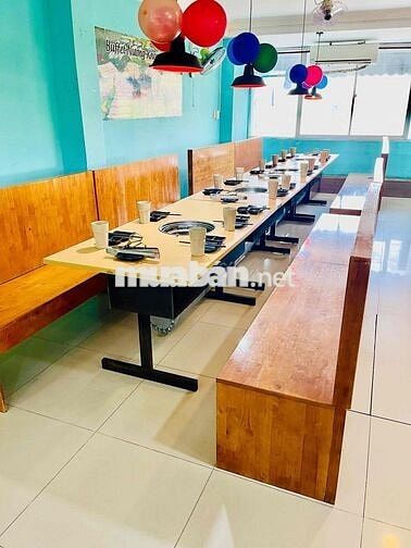 Tuyển phục vụ & phụ bếp quận 7