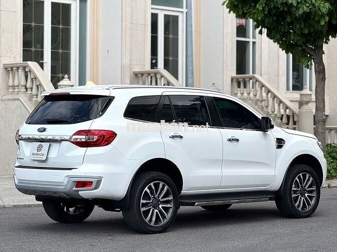 Ford Everest Titanium 2019 Trắng 78.000 km 1 cầu