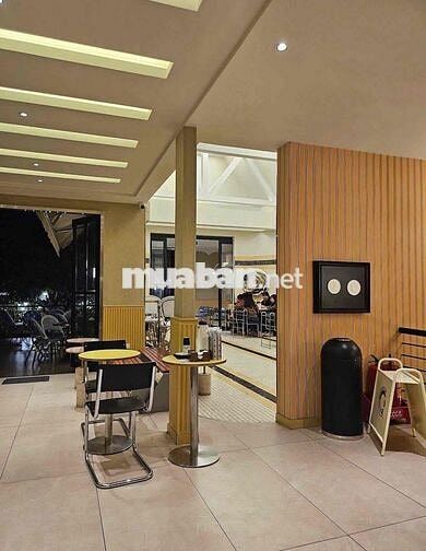 Cho thuê nhà 2 tầng mặt tiền kẹp kiệt đường Trần Phú , vị trí đẹp