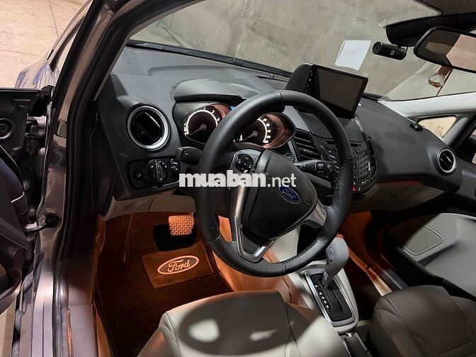 Ford Fiesta Xám Tự động 5 chỗ