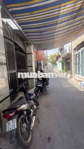 CHO THUÊ NHÀ xây mới HẺM THÔNG SONG HÀNH- ĐÔNG HƯNG THUẬN GIÁ TỐT