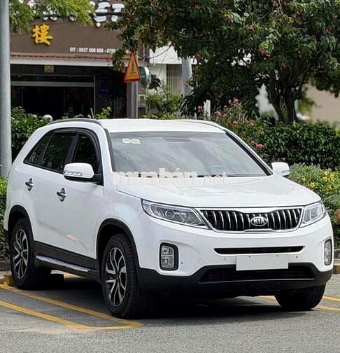 KIA Sorento Deluxe 2020 SUV Trắng 7 chỗ
