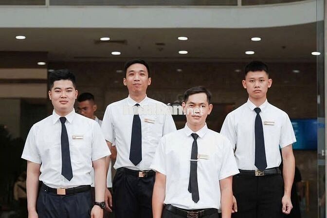 Nam bảo vệ nội bộ lương 14tr, đứng sảnh vp