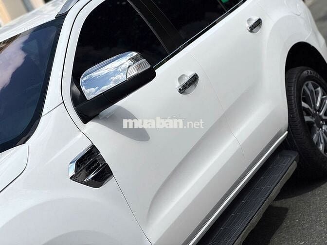 Ford Everest Titanium 2019 Trắng 78.000 km 1 cầu