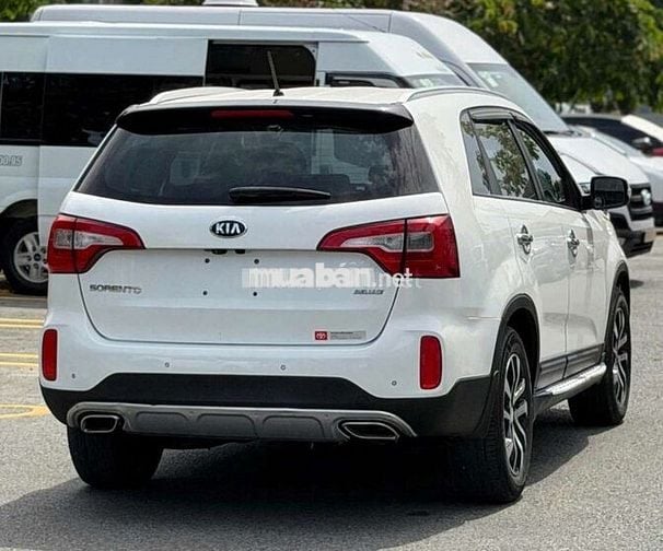KIA Sorento Deluxe 2020 SUV Trắng 7 chỗ