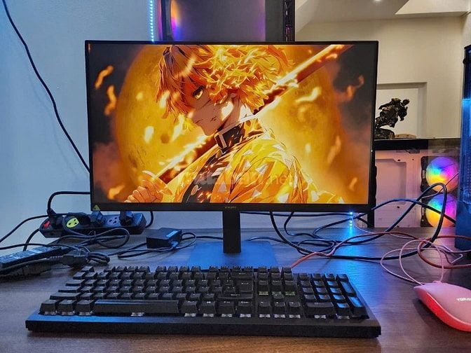 SAMSUNG LS24F320GAEXXV tấm nền IPS full HD 120Hz tốc độ phản hồi 5ms
