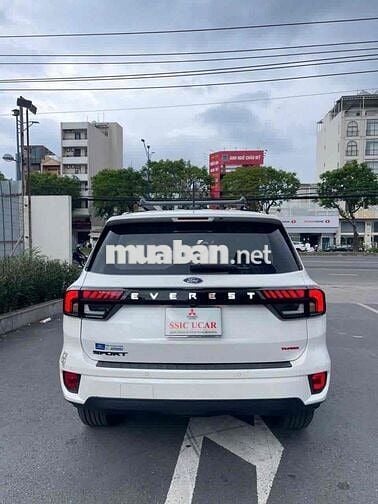 FORD EVEREST 2024 siêu lướt