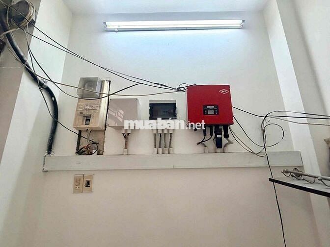 Sát MT - Hồ Xuân Hương - Bình Thạnh ( 4PN - nội thất cơ bản )