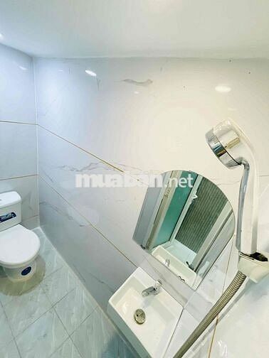 Chính chủ cho thuê nhà nguyên căn 2PN Quận 3