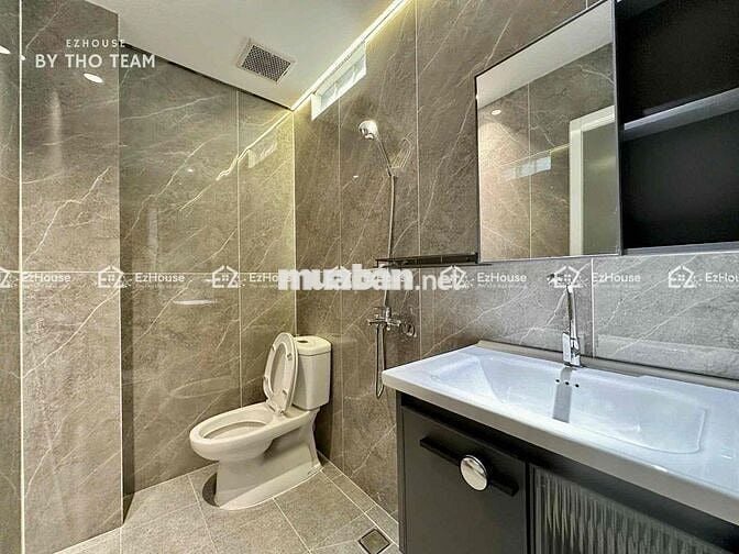 DUPLEX BAN CÔNG MỚI XÂY 100% - NGAY NHÀ GA T3 - KHU K300
