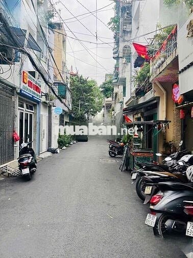 Cho thuê nhà HXH Huỳnh văn bánh 2L 4PN,4WC giá 20triệu