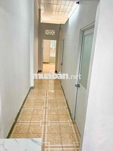 Nhà 4x18m 1Lầu (3PN 2WC) Hẻm Thông 5,5m. 1/ HUỲNH THIỆN LỘC. TÂN PHÚ