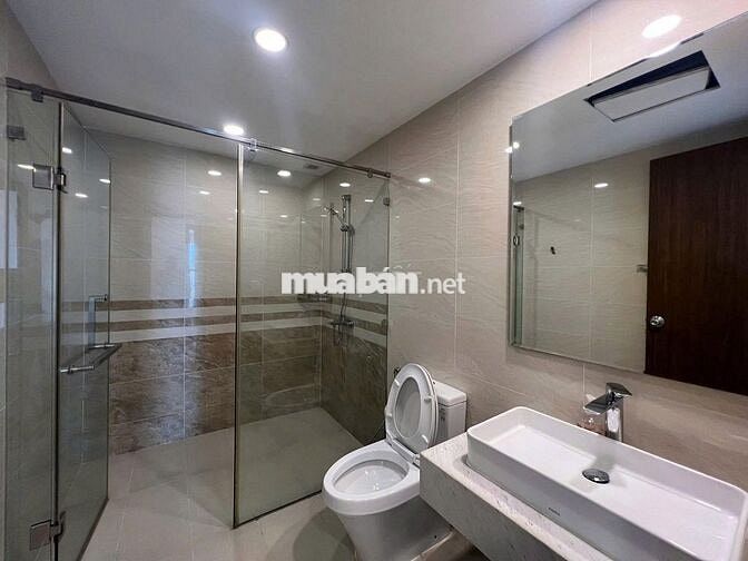 Chung cư Ruby Garden-Cạnh Sân Bay TSN, 3PN 130m2, giá 14,5 Triệu/th
