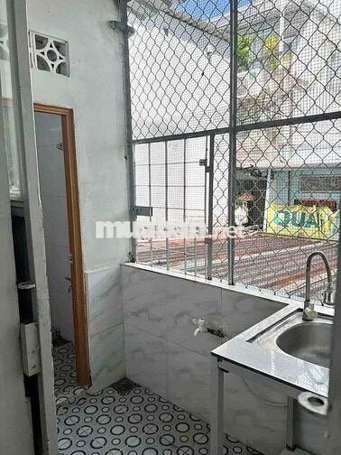 Nhà 4x18m 1Lầu (3PN 2WC) Hẻm Thông 5,5m. 1/ HUỲNH THIỆN LỘC. TÂN PHÚ