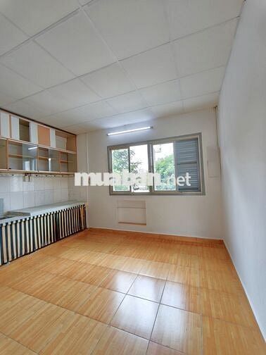 CHỈ 2,6 TỶ – CĂN HỘ 38M² MẶT TIỀN LÊ VĂN SỸ, QUẬN 3 , VIEW ĐẸP