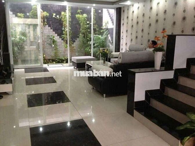 Cho thuê nhà nguyên căn Hoàng Quốc Việt Quận 7 ( cách PMH 2 phút )
