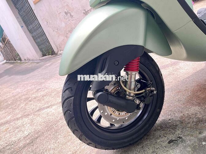 Piaggio Vespa Sprint Iget ABS 2017 Xanh 2000 km
