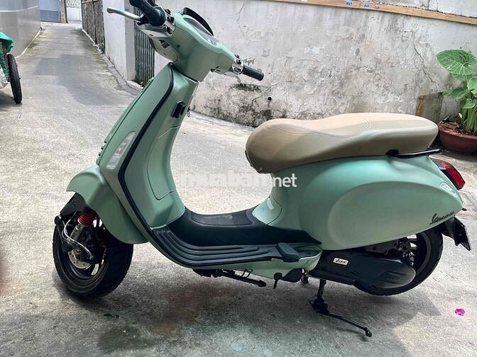 Piaggio Vespa Sprint Iget ABS 2017 Xanh 2000 km