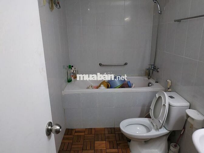 BÁN CHUNG CƯ 590 CMT8, QUẬN 3 - 82M2 - 2PN GIÁ 5 TỶ - GẦN TRƯỜNG HỌC