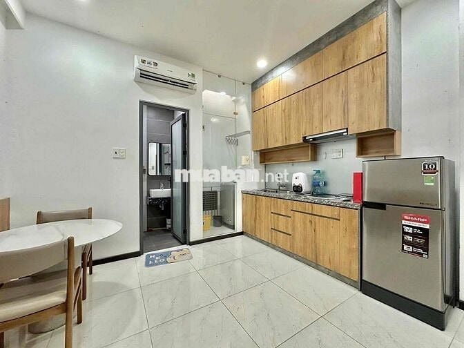 Phòng 40m2 Tại Thành Thái Quận 10 Gần ĐH Hoa Sen, Cầu 3/2, Lý Thái Tổ