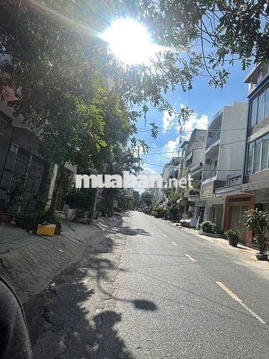  Nhà Mặt Tiền Đường Bàu Cát 1,  Nhà Mới, Phường 12, Quận Tân Bình.