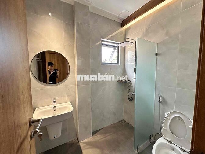 ✅NHÀ ĐƯỜNG SỐ P TÂN QUY- Dt 7x20m.Trệt lầu. 5pn. Full nội thất cao câp