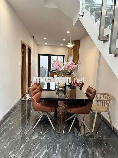 ✅NHÀ ĐƯỜNG SỐ P TÂN QUY- Dt 7x20m.Trệt lầu. 5pn. Full nội thất cao câp