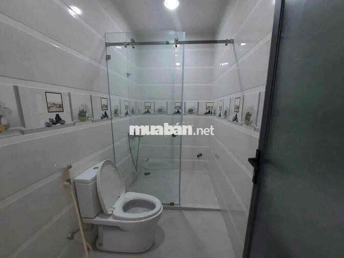 Nhà đẹp nhanh tay thì còn Mặt tiền Lê Thị Chợ quận 7