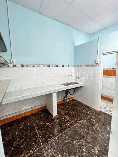 Nguyễn căn 2PN hẻm 710 Huỳnh tấn phát gần đường chính