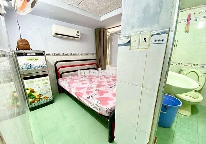 TRỌ MÁY LẠNH GIÁ RẺ NGAY CÔNG VIÊN LÀNG HOA GÒ VẤP.