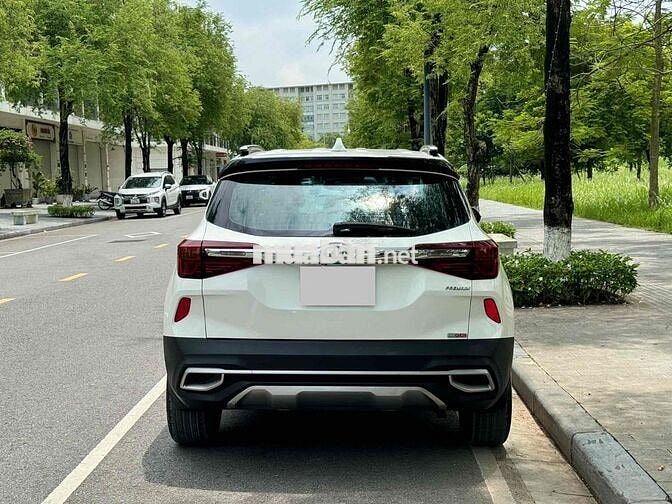 Kia Seltos 1.4 Premium 2020 Trắng