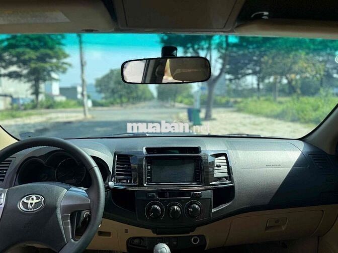 Toyota Fortuner 2014 Dầu Số sàn Xám