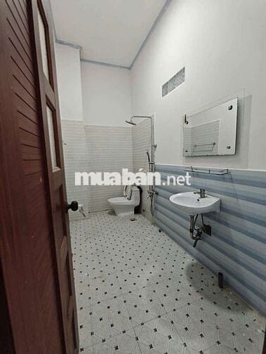 cho thuê nhà trệt lầu gần Đại Học Kiến trúc ô tô tới nhà tại CTY 8