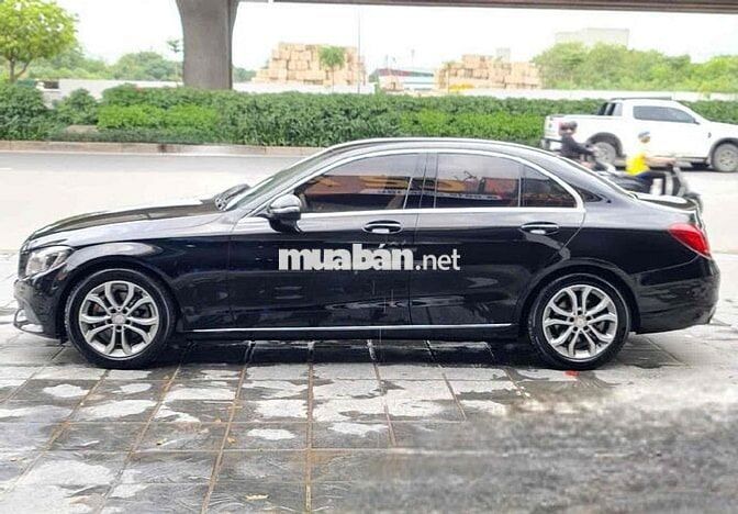 Mercedes-Benz C200 2015 8 vạn km Đen