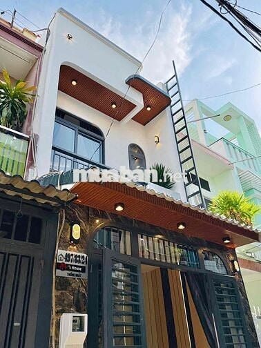 Bán Nhà mới. 3 phòng ngủ. Thống Nhất p16. chỉ 5.25 tủ