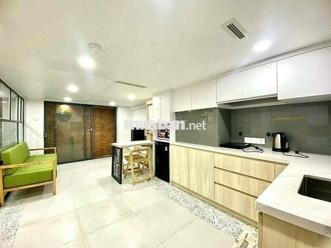 🔥 Hiếm! 1PN Có Phòng Khách Riêng Ngay Lê Văn Sỹ, Quận 3