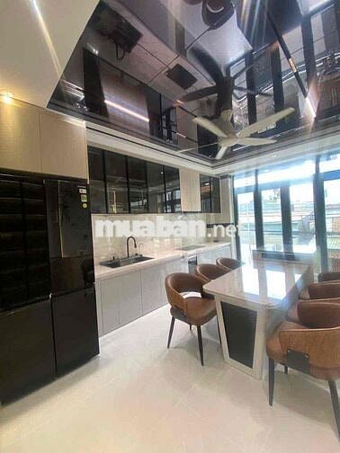 Bán nhà mặt tiền Hoà Bình -Đầm Sen, 60m2, 4x15m, 4 tầg, 4pn, đường 12m