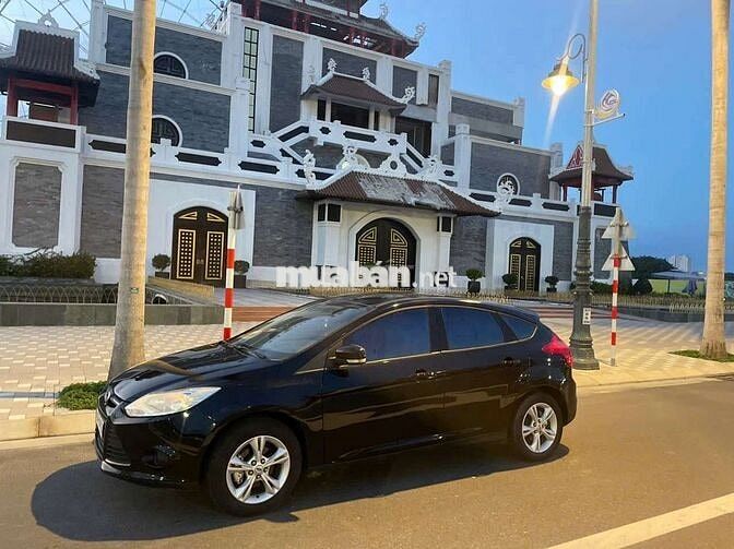 Chính chủ bán Focus 2013 xe đẹp giá tốt