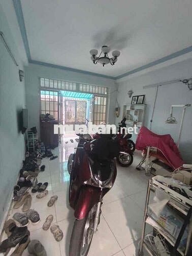 NHÀ HẺM TẢI - Ô TÔ ĐẬU TRƯỚC NHÀ 3PN 4WC NGAY ĐƯỜNG SỐ 2- GA METRO
