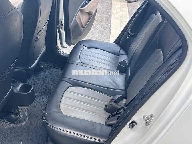 Hyundai i10 Base 2020 Số sàn Trắng