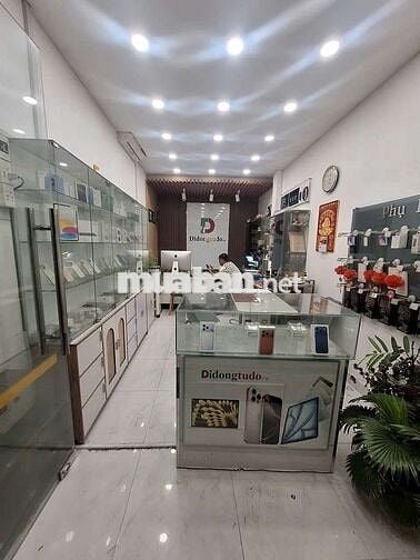 Cho thuê Mặt Bằng mặt tiền Hoàng Văn Thụ-P4_Tân Bình-DT:2.8m x9m