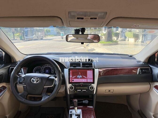 Toyota Camry 2.0E 2013 Đen 89.000 Km