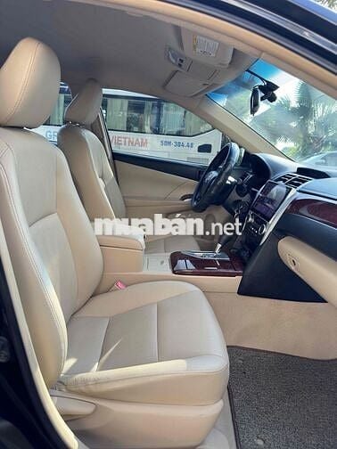 Toyota Camry 2.0E 2013 Đen 89.000 Km